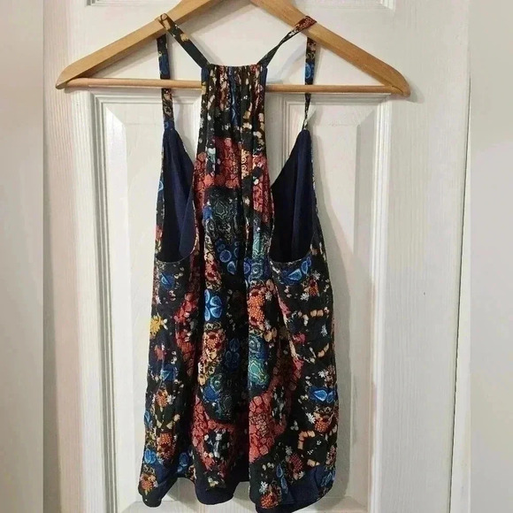 Alice + Olivia Loma Waterfall Drape Back Tank in Crown Jewel - Picture 4 of 6